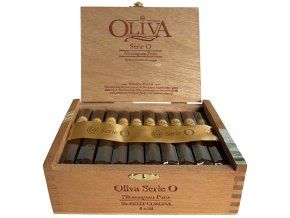 Oliva Serie O  Petit Corona/30