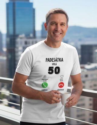 Padesátka v kalendáři? Hledáš dárek, co pobaví a zároveň potěší? 🎉 DOBRÝ TRIKO — pánské tričko „50 volá“ 👕 Vtipný motiv...