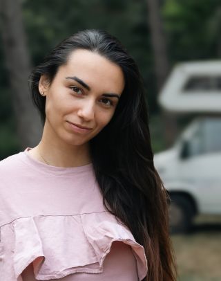 MUSÍM SA VYSPOVEDAŤ Cítim sa v pasci. Cítim sa v dnešnom svete plnom silných žien a slabých mužov absolútne v pasci. Je mi...