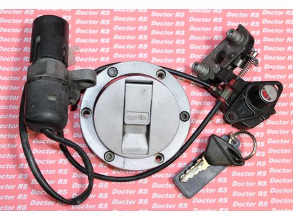 Sada spínačka - víčko nádrže - zámek sedla RS 2006-2012