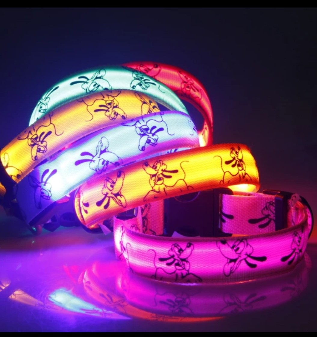 SVÍTÍCÍ OBOJKY PRO PSY