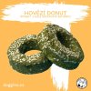 hovezi-donut-se-spenatem-a-posypem-z-bileho-sezamu