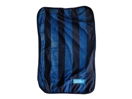 4201 Cooling Towel 1 WEB 302c71ea a7c3 4fe5 b469 92ca8b0f6e2f