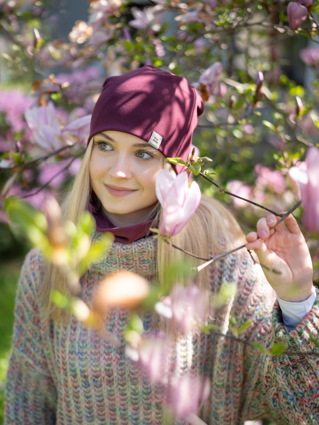 Levně Čepice organic maroon
