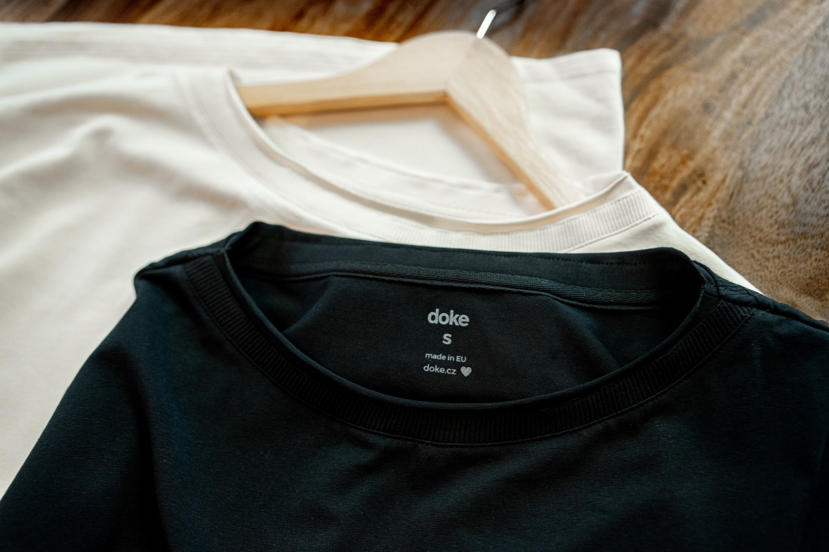 Čierna a béžová ako základ šatníka