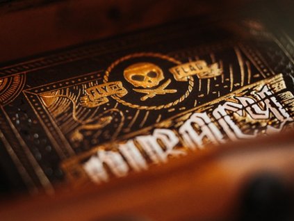 7993 5 piracy 6 Photoroom