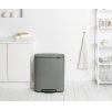 Designový odpadkový koš s pedálem, minerální šedá, objem 60 L, Brabantia 211348