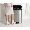 Moderní pedálový odpadkový koš, matná nerez ocel, objem 2x30 L, Brabantia 211461