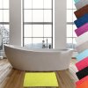 Barevné varianty koupelnové předložky PEBBLESS o velikosti 50 x 80 cm