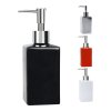 Barevné varianty dávkovače na mýdlo QUADRO