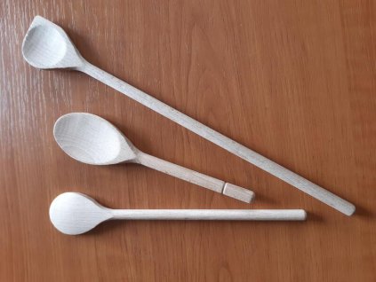 Set of wooden spoons 3