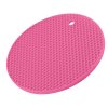 Silikonová podložka Kochblume s voštinovou strukturou. Izoluje teplo, chrání ruce i povrchy, odolná do 260 °C a vhodná jako podložka i chňapka,pink