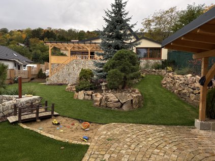 Kostka pískovec 8/10