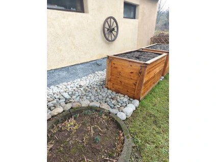 Žulové říční valouny