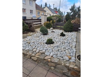 Žulové říční valouny