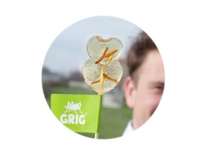 Lízanka s červíkmi 22 g