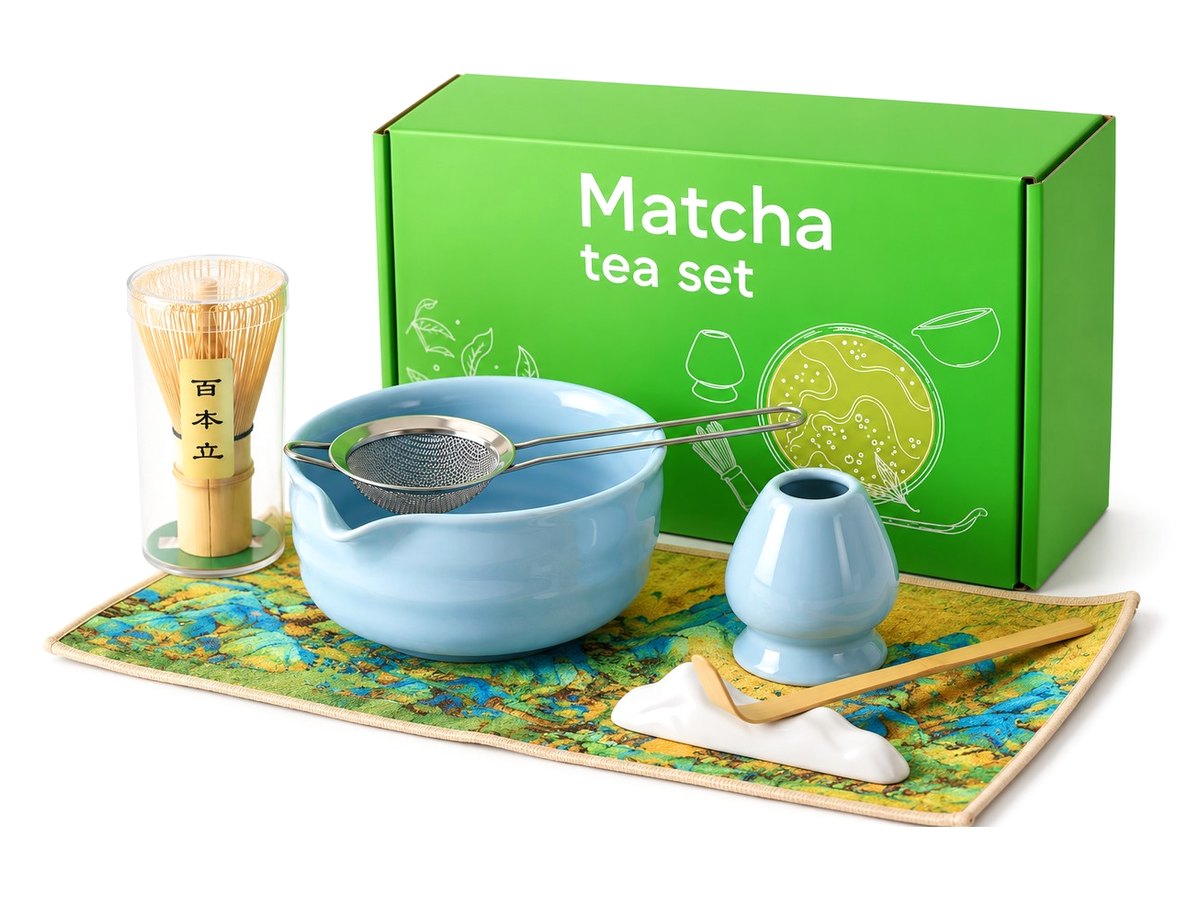Matcha set na tradičnú prípravu: modrá miska s výlevkou, sitko, bambusová metlička, stojan, lyžička a utierka