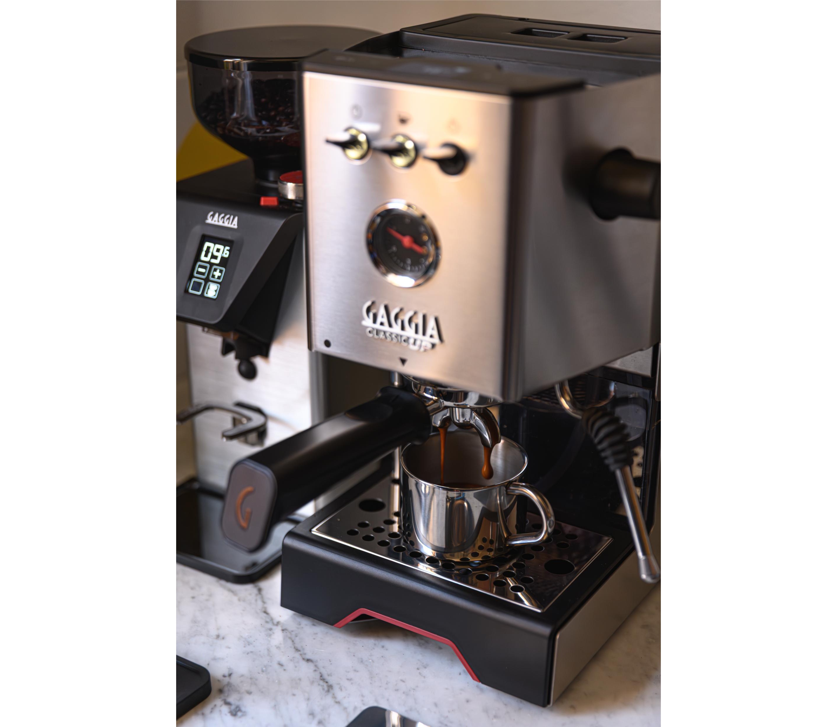 Gaggia Classic Up stříbrná