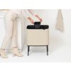 Bo Touch Bin, 3 x 11L Soft Beige 8710755201608 Brabantia 96dpi 2000x2000px 9 NR 31511