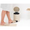 NewIcon Pedal Bin, 5L Soft Beige 8710755149900 Brabantia 96dpi 2000x2000px 9 NR 31474