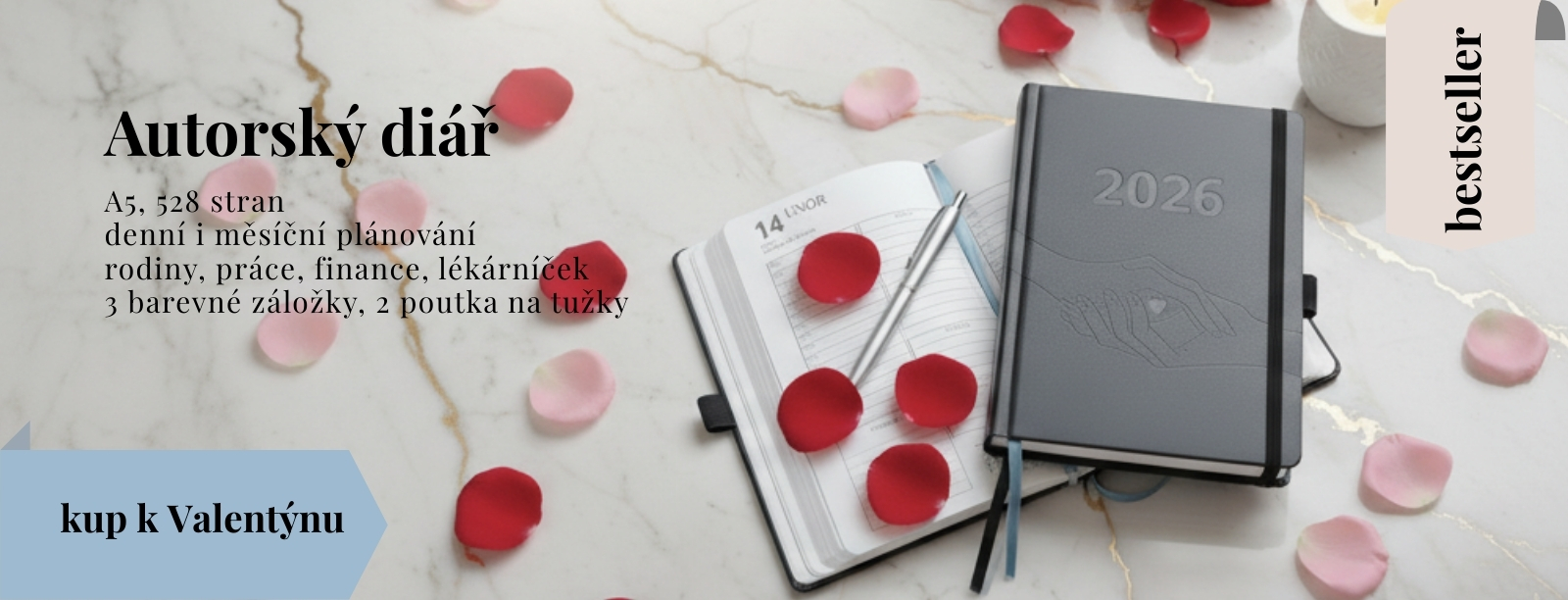 Černý diář 2026 MAXI formát A5 v pevných deskách s ražbou, denní i měsíční plánování, 528 stran, limitovaná edice v předprodeji.