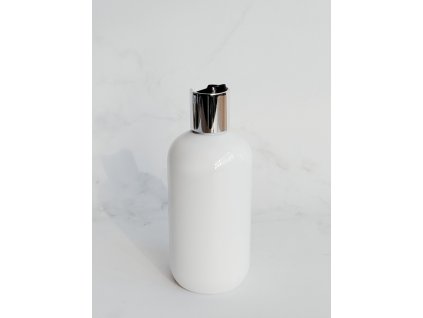 Bílá lahvička BELA 300 ml černo-stříbrným DISC TOP
