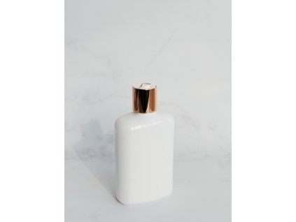 Bílá oválná lahvička LIMA 250 ml s bílo-zlatým DISC TOP