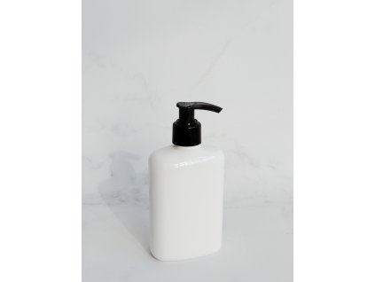 Bílá oválná lahvička LIMA 250 ml s černým dávkovačem