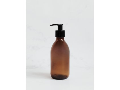 SKLENĚNÁ JANTAROVÁ LAHVIČKA MONA 250 ml s černým dávkovačem