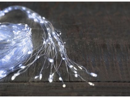 Vianočná reťaz Twisted Stars 360S, 230V, IP44, studená biela, exteriér, 3 m