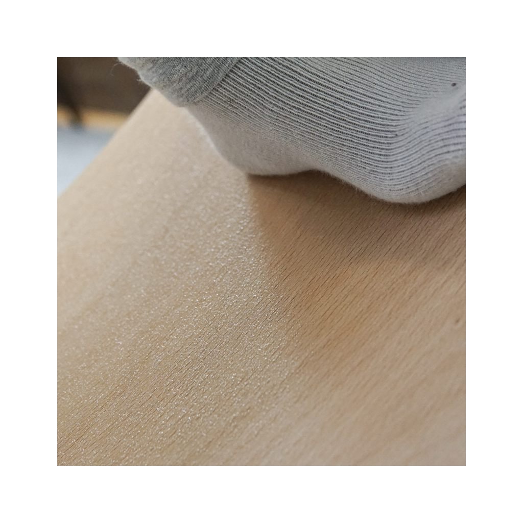 Antiskluz povrch houpaci prkno v ponozkach