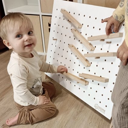 kuličkodráha kolíkovací panel geoboard