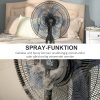 Stojanový ventilátor HOMCOM s rozprašovačem vody 2.8l, funkce mlhy, nastavitelný úhel sklonu, kov, výška 120cm pro chladivé osvěžení | Aosom.de
