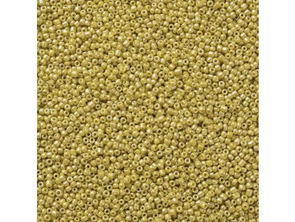 Rokajlové korálky žluté velikost 6/0 neprůhledné lesklé, balení cca 12 gramů