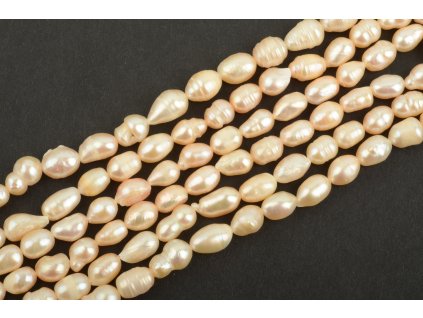 Perly říční růžové rice 6~7mm šňůra cca 33 - 35cm