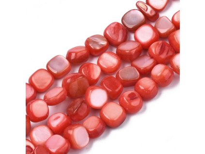 Korálky z mušlí červené 5~9x1~6mm cca 49~50 korálků na šňůře