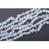 Opalit zlomky 5~8x5~8mm šňůra cca 78cm
