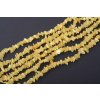 Kalcit medový zlomky 5~8x5~8mm šňůra cca 78cm