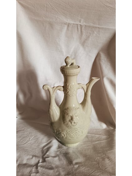 Vintage korejská konvička