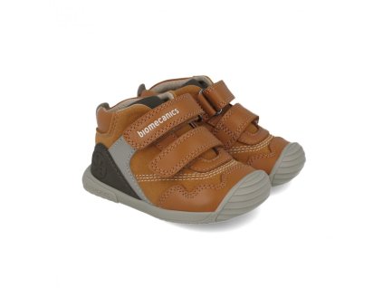 booties for first steps 251125 c087