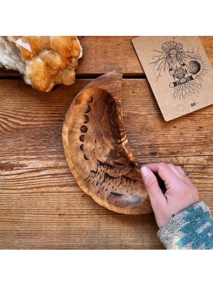 Měsíční miska Nekonečno