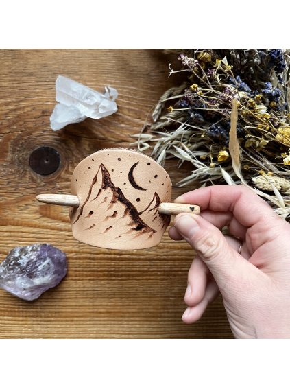 Kožená spona Noční hory