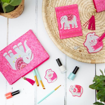 FRAN104 A Mandala Elephant Luggage TAg