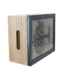 Dřevěná pokladnička se stromem a nápisem Tree Of Life