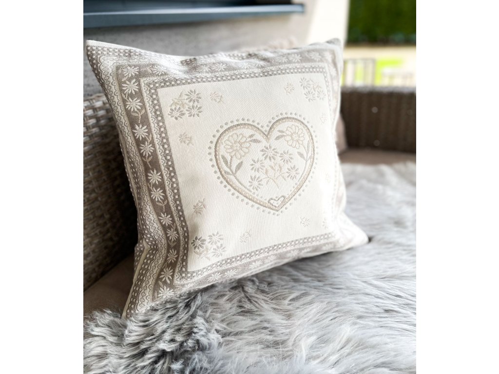 Gobelínové obrusy a obliečky Montage Beige (Veľkosť malá štóla 40x100)