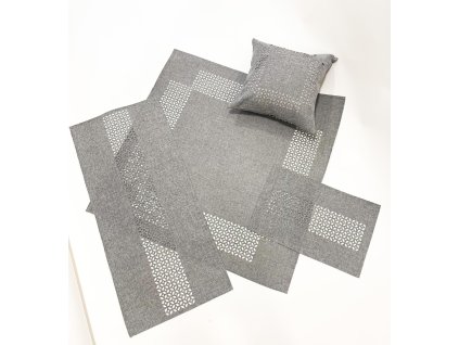 Vyšívaný obrus sivý 09 (Veľkosť 30x50 prestieranie)