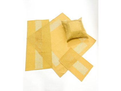 Vyšívaný obrus horčicový 010 (Veľkosť 40x140)