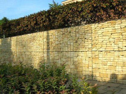 Stěna z gabionových košů pískovec (4)