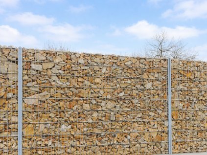 Gabionová stěna - sypaný plot