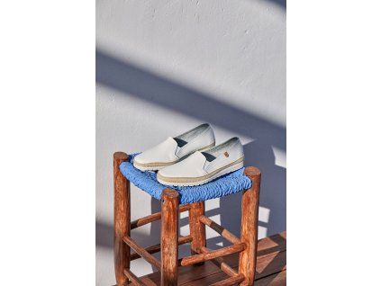 Verbenas, bílé espadrilky Nuria